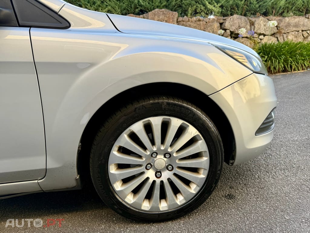 Ford Focus SW 1.6 TDCi Titanium 17