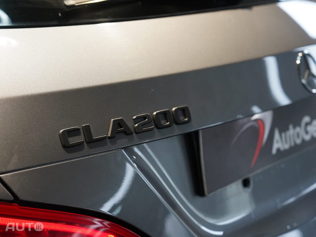 Mercedes-Benz CLA 200 d AMG Line