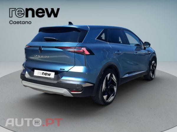 Renault Symbioz E-Tech full hybrid 145 cv iconic