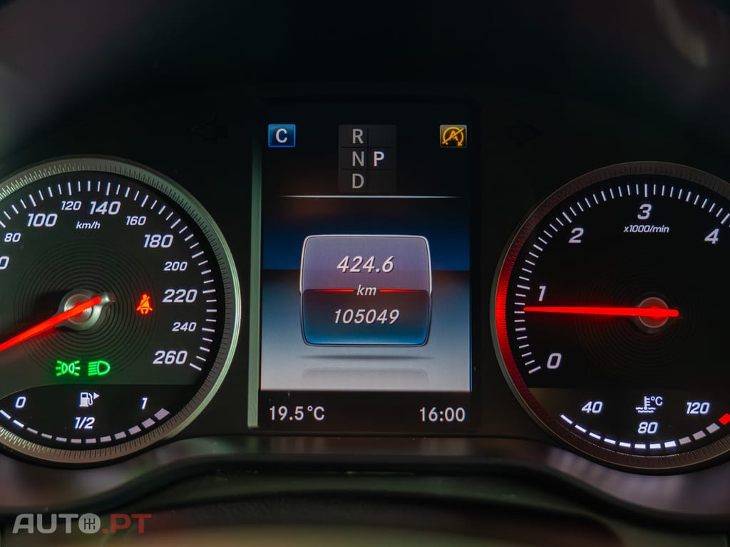 Mercedes-Benz GLC 220 d 4Matic 9G-TRONIC
