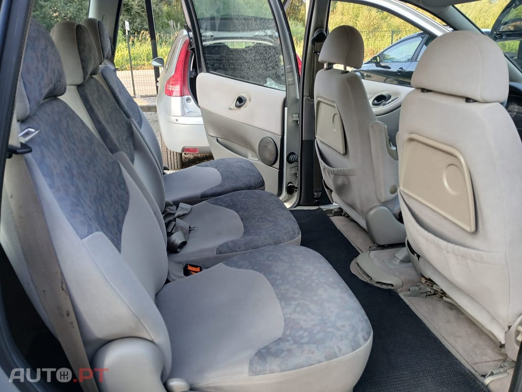 Ford Galaxy 1.9 TDI 7Lugares