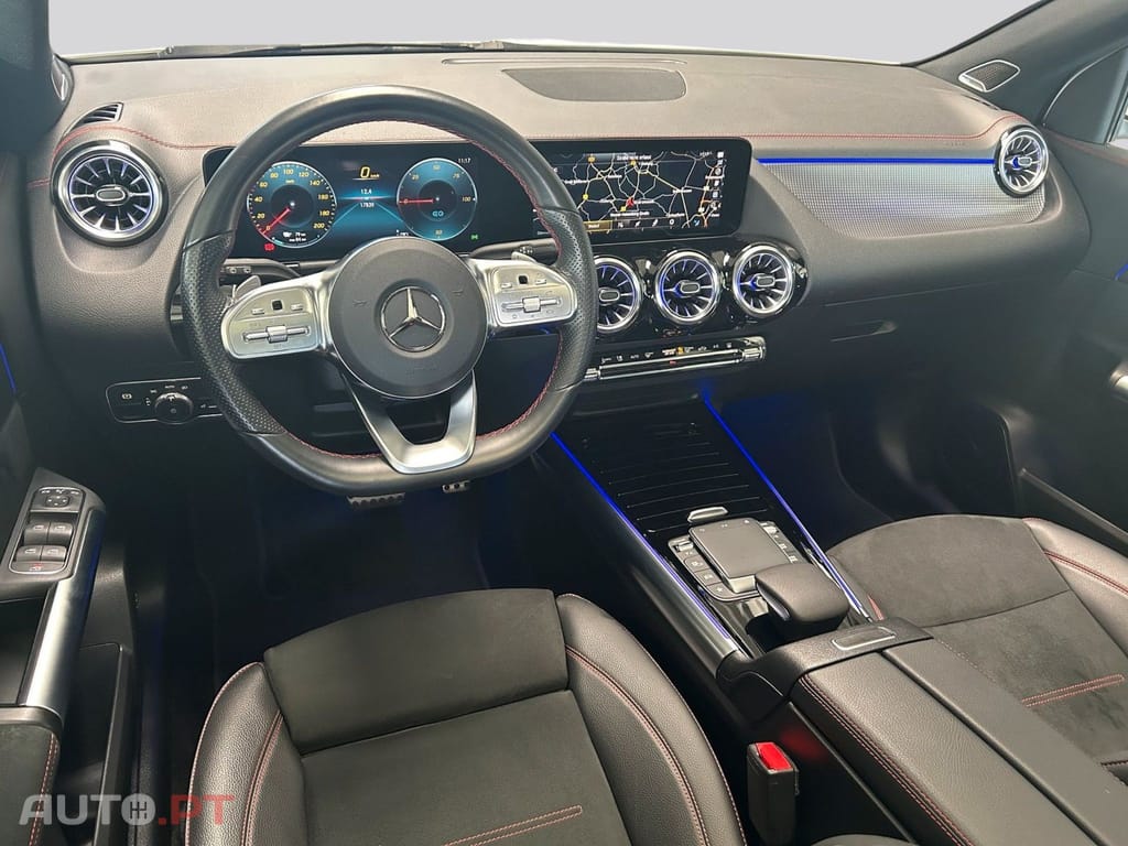 Mercedes-Benz EQA I.V.A DEDUTIVEL 250 AMG + TETO 