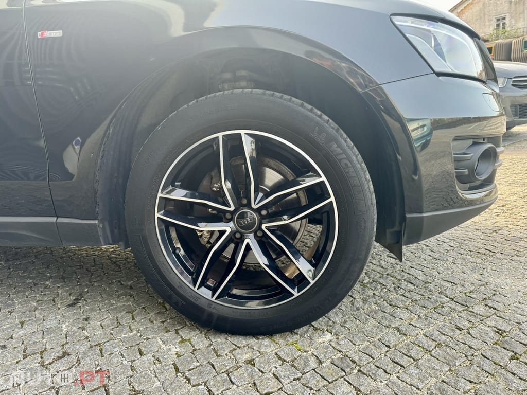 Audi Q5 2.0 TDi quattro S-line