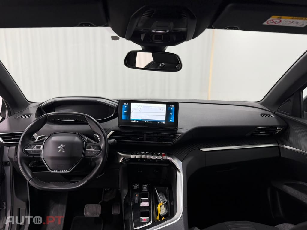 Peugeot 3008 1.5 BlueHDi Active Pack EAT8