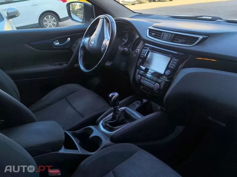 Nissan Qashqai 1.5 dCi Tekna J19
