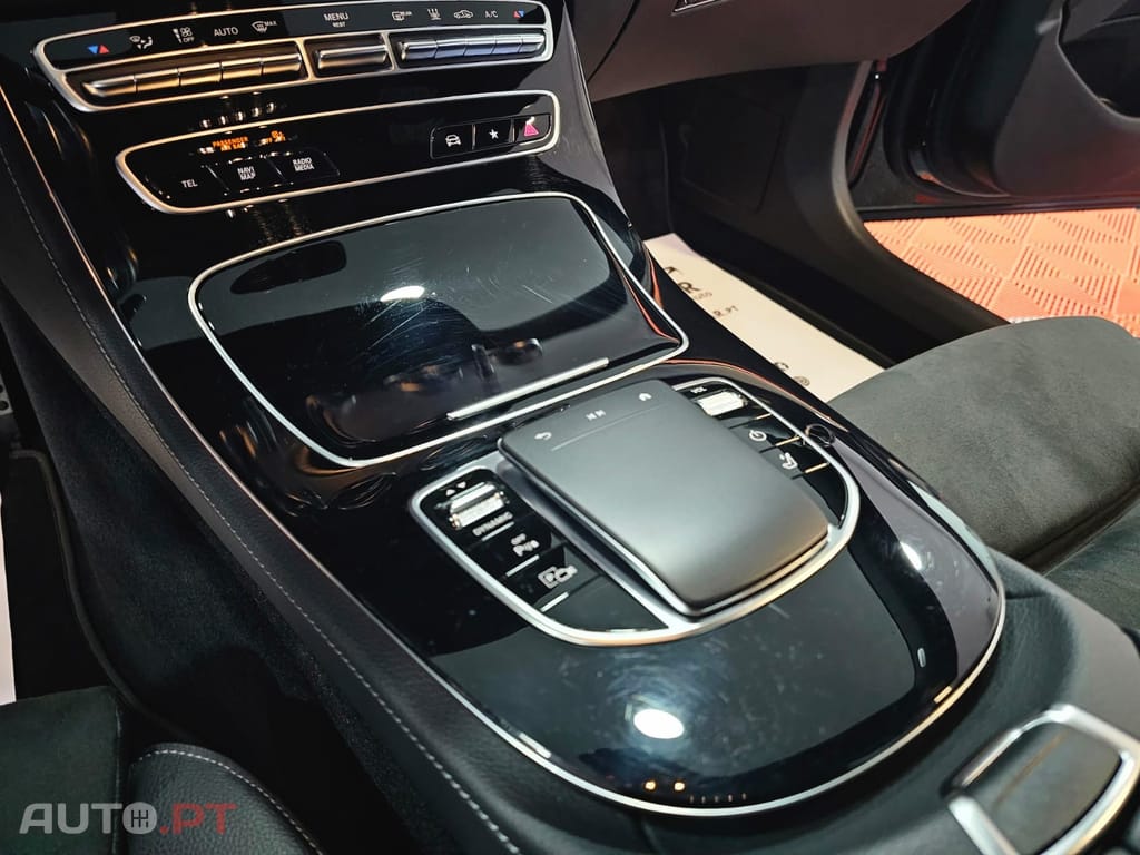 Mercedes-Benz E 300 de AMG Line
