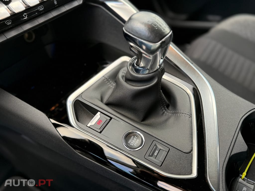 Peugeot 3008 1.5 BlueHDi Style