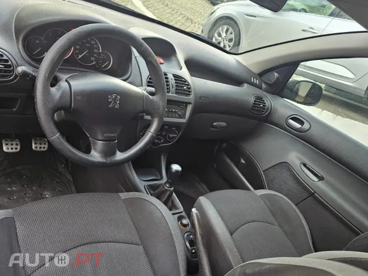 Peugeot 206 1.6 HDi XS