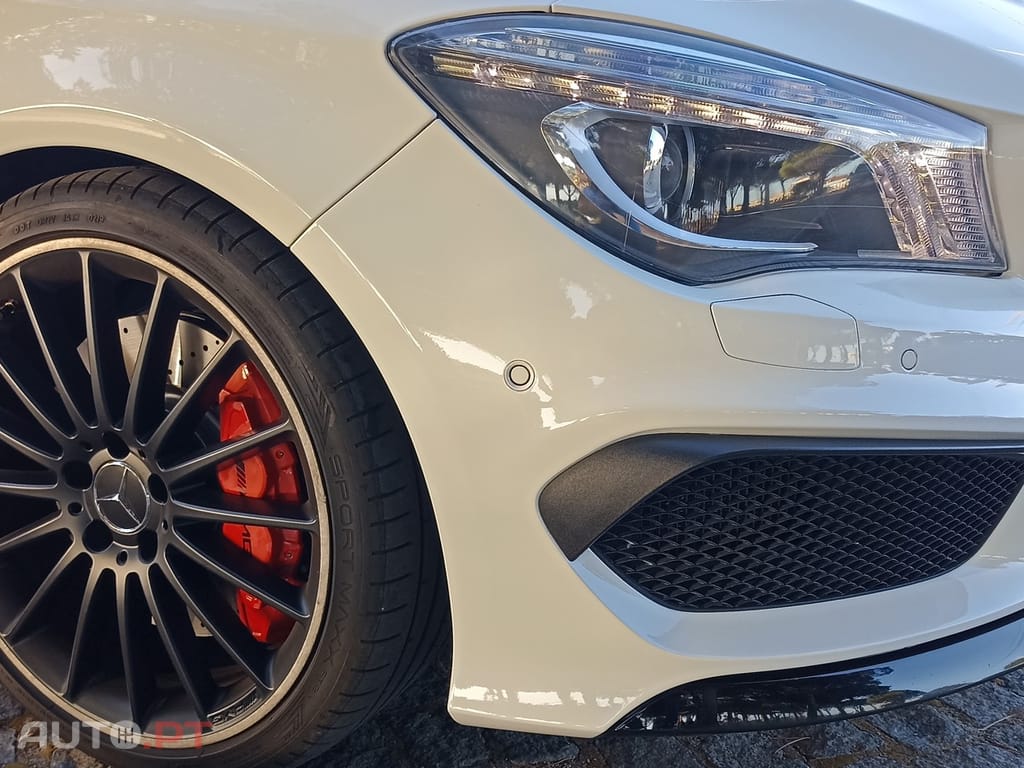Mercedes-Benz CLA 45 AMG Shooting Brake 4-Matic