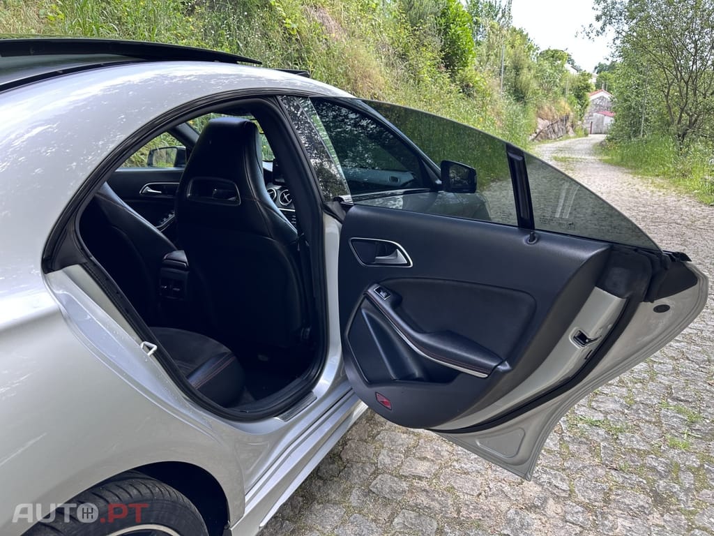 Mercedes-Benz CLA 200 d AMG Line