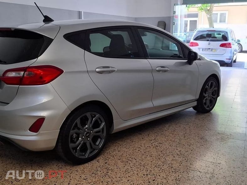 Ford Fiesta 1.0 EcoBoost ST-Line X