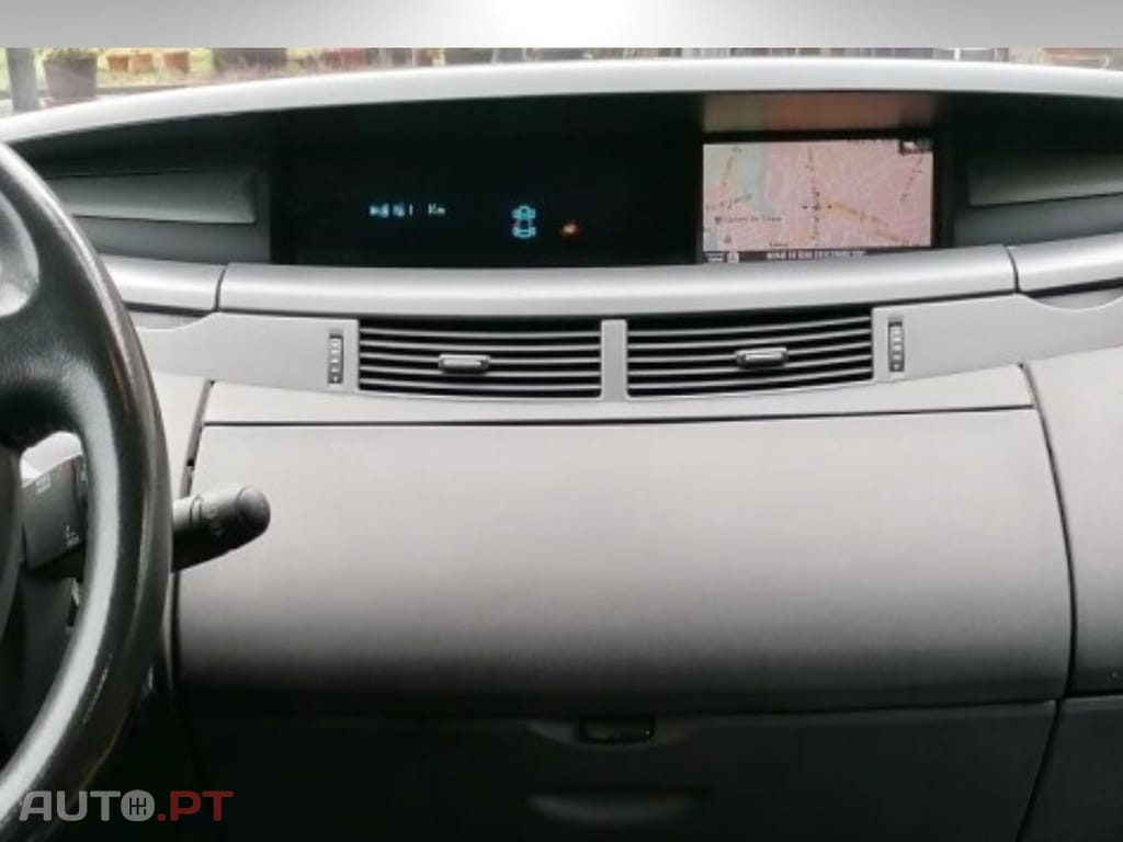 Renault Espace 2.0 dCi Family 7L
