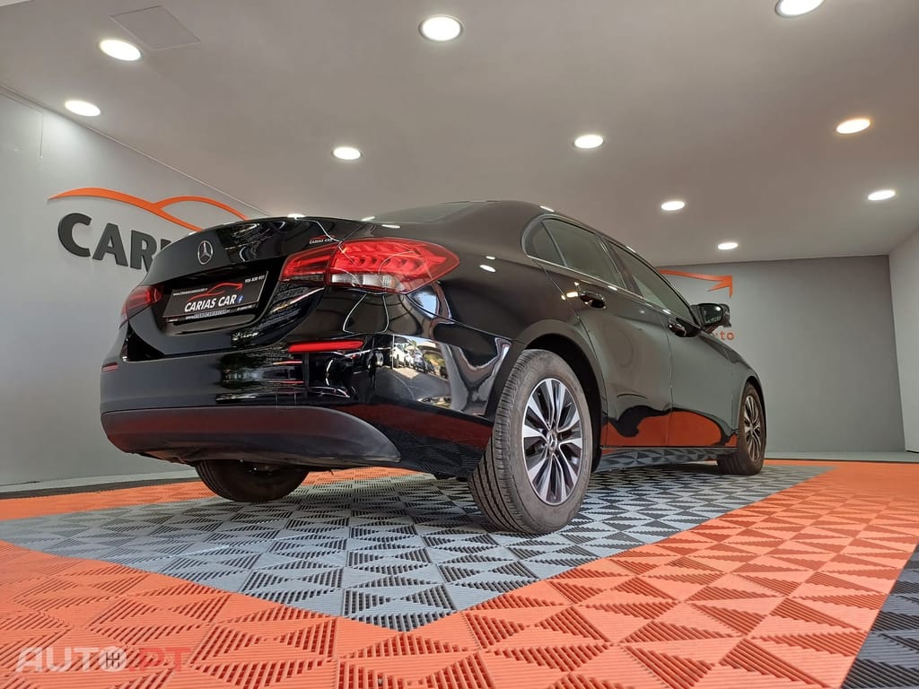 Mercedes-Benz A 180 d Business Solutions