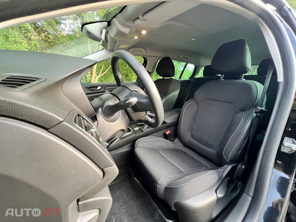 Renault Mégane Sport Tourer 1.3 TCe Limited