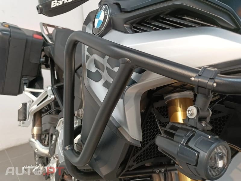 BMW F GS