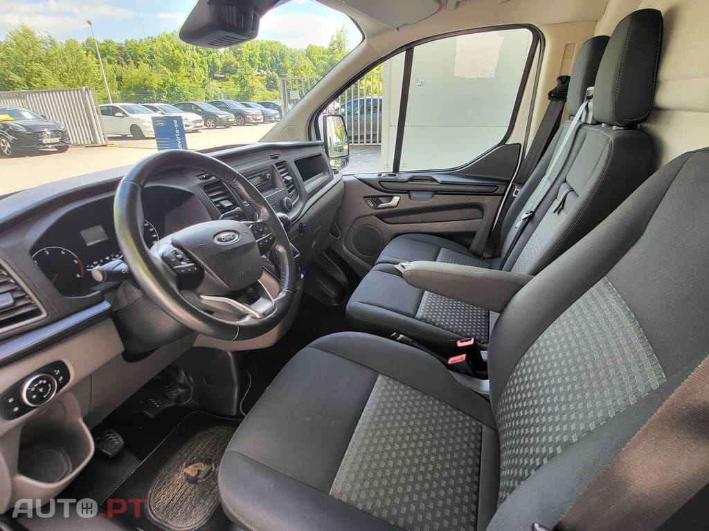 Ford Transit Custom 280L1 2.0 TDCi H1-Tecto Baixo Trend