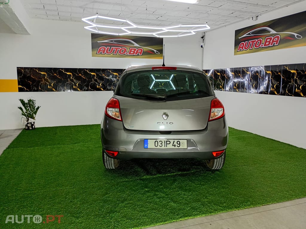 Renault Clio 1.2 16V Dynamique