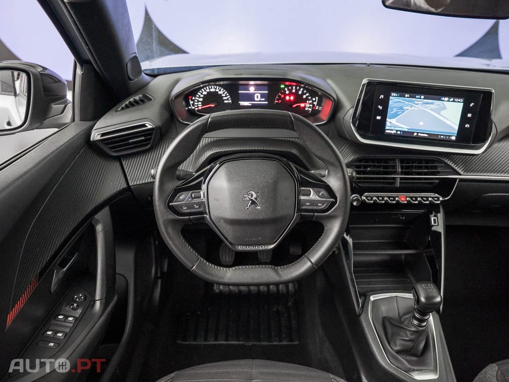Peugeot 2008 1.2 PureTech Active Pack