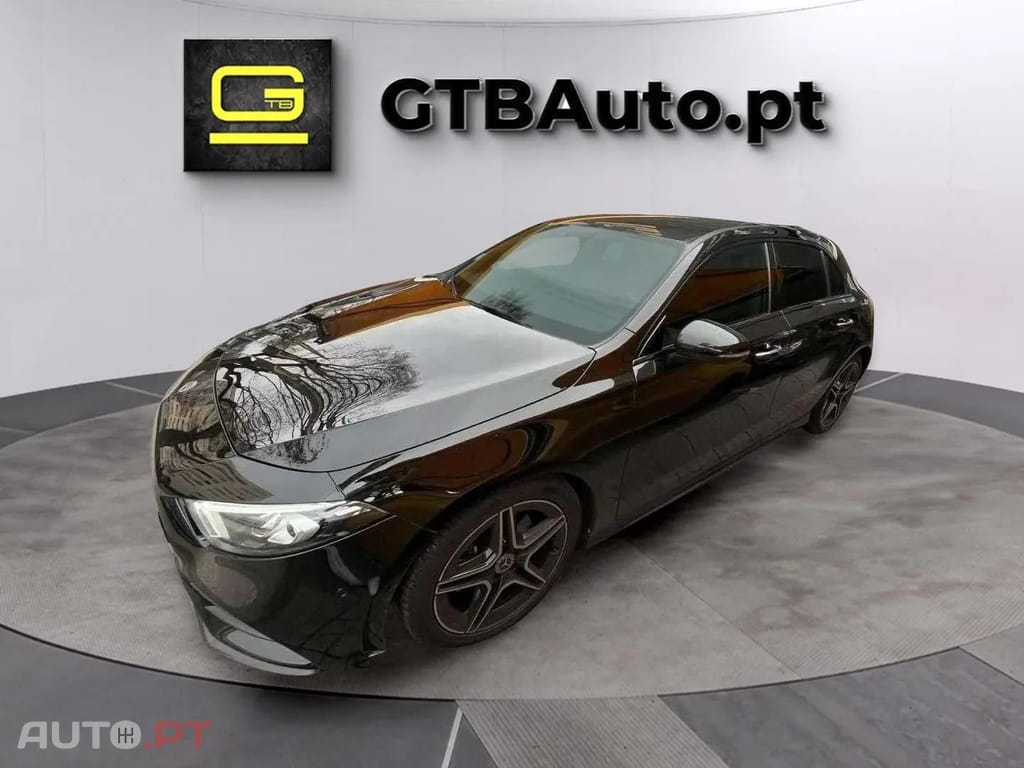 Mercedes-Benz A 180 D Pack Night AMG 