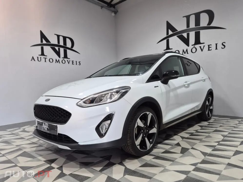 Ford Fiesta 1.0 EcoBoost S&S ACTIVE X