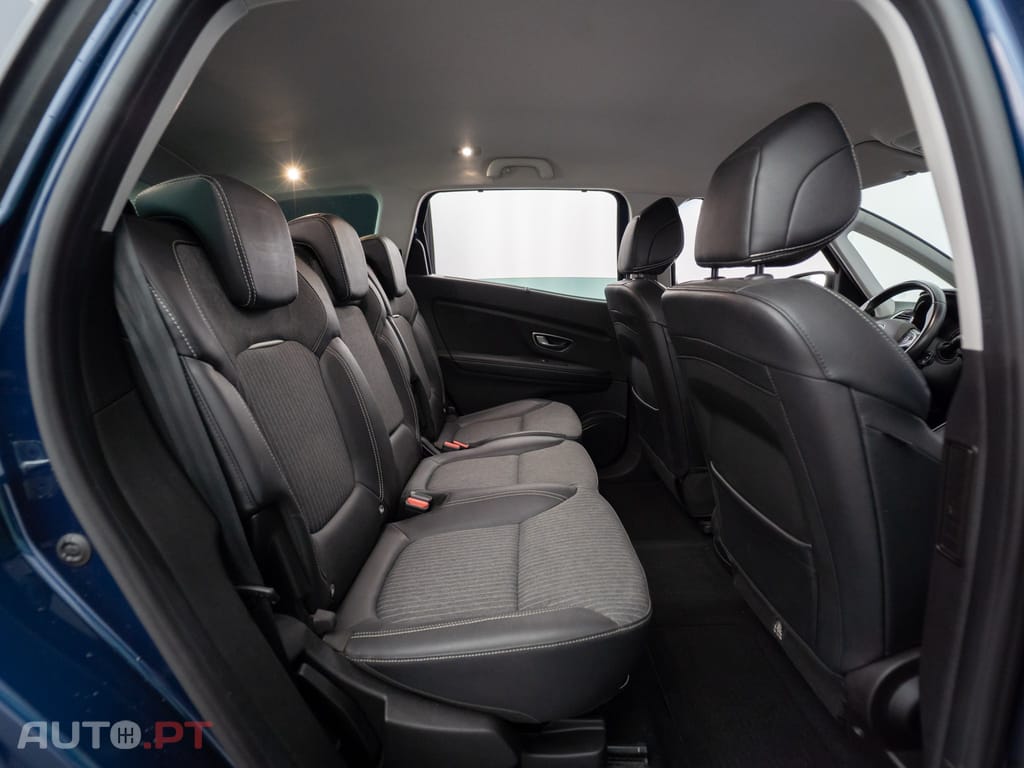 Renault Grand Scénic 1.3 TCe Intens EDC