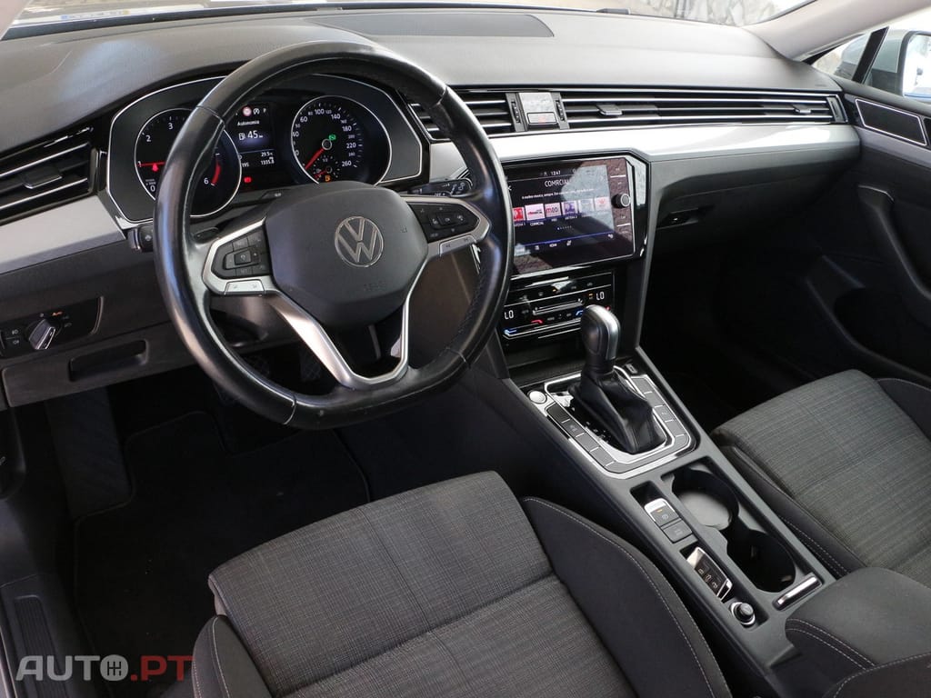 Volkswagen Passat Variant 2.0 TDi Elegance DSG