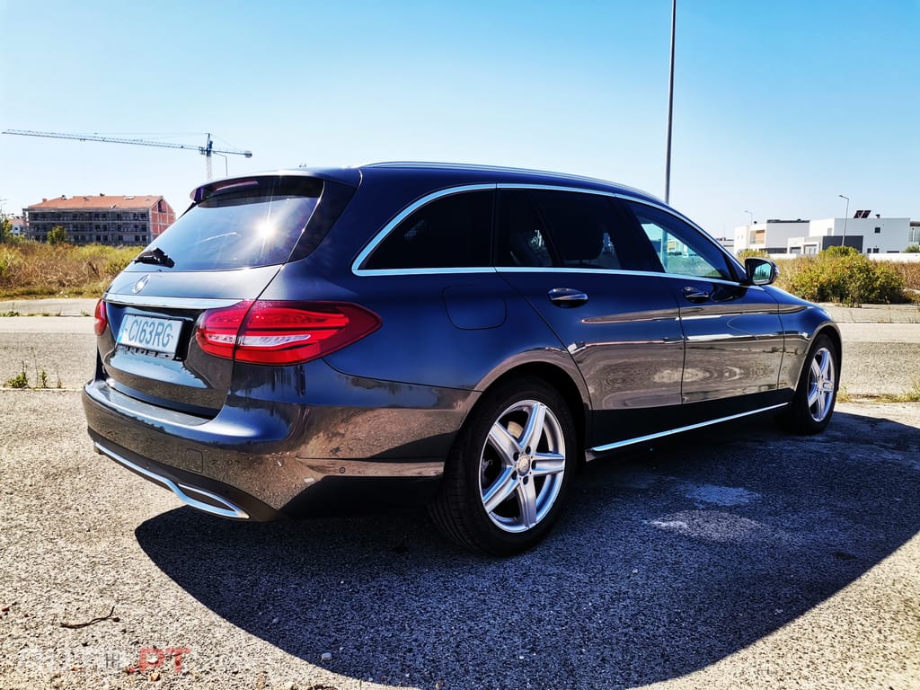 Mercedes-Benz 200 BlueTec — fotografia 5