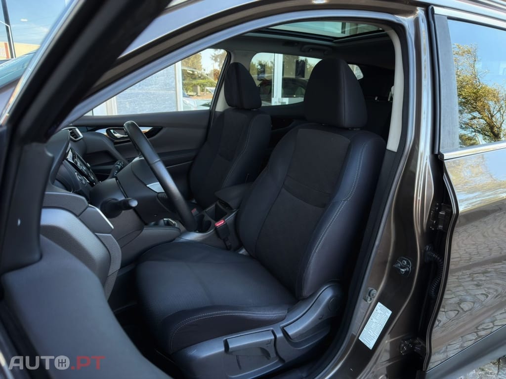 Nissan Qashqai 1.5 dCi Acenta Connect