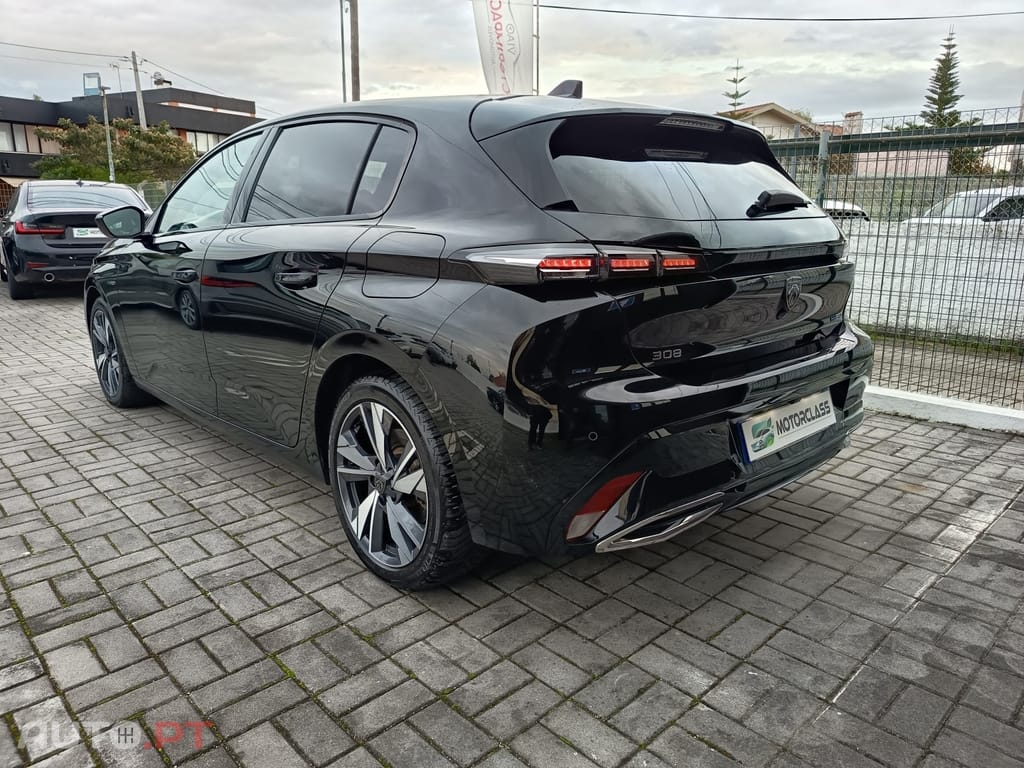 Peugeot 308 1.6 Hybrid Allure e-EAT8