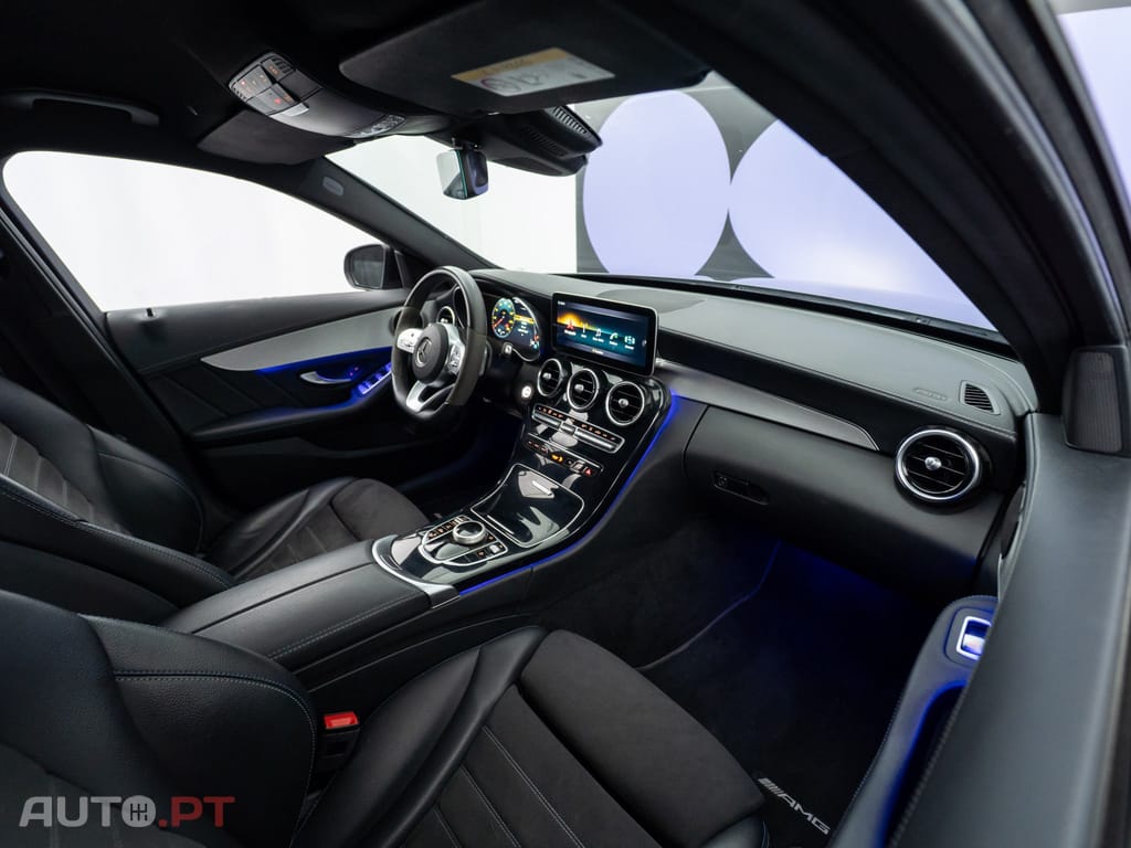 Mercedes-Benz C 300 de AMG Line