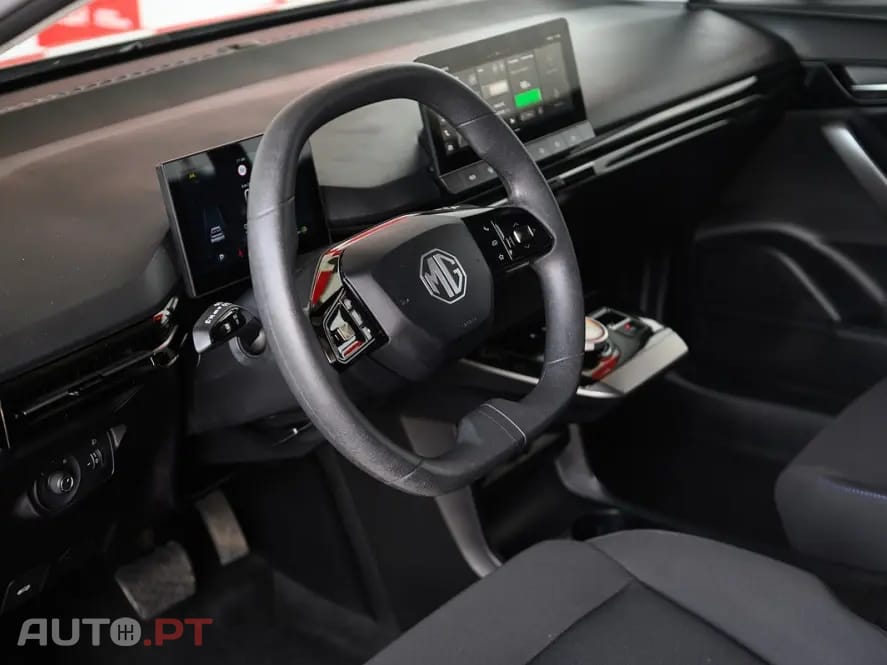 MG MG4 51 kWh Standard