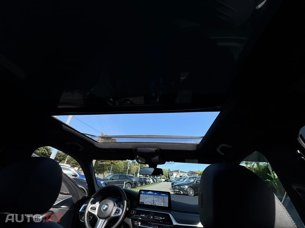 BMW 530 e Pack Desportivo M