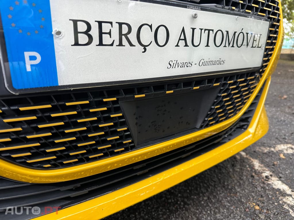 Peugeot E-208 50 kWh GT Pack