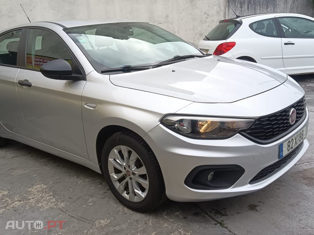 Fiat Tipo 1.3 M-Jet Pop