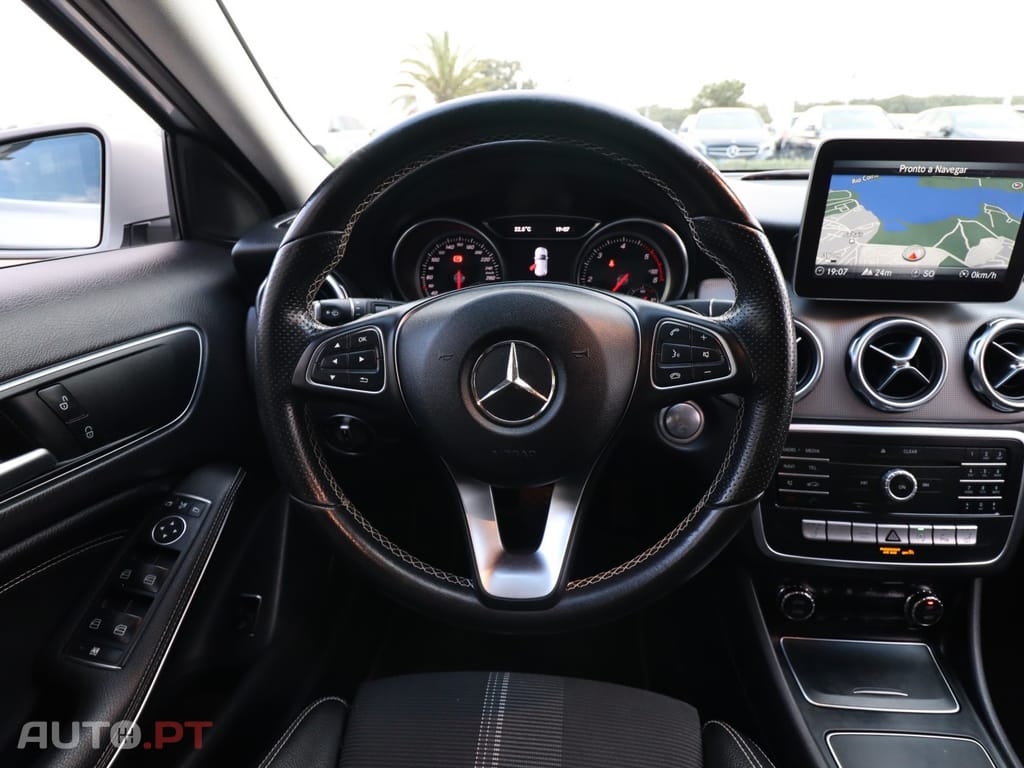Mercedes-Benz GLA 180 CDI 7G-DCT Edition 1