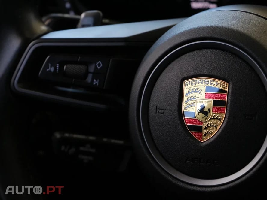 Porsche 911 Carrera PDK