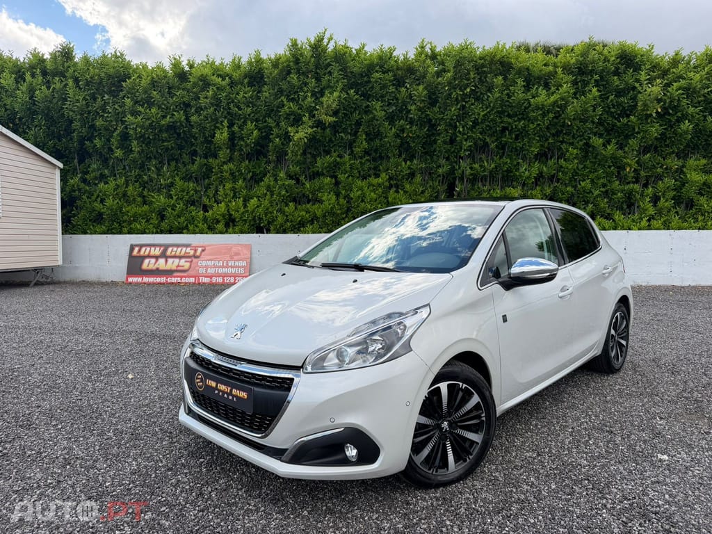 Peugeot 208 1.2 PureTech GT Line