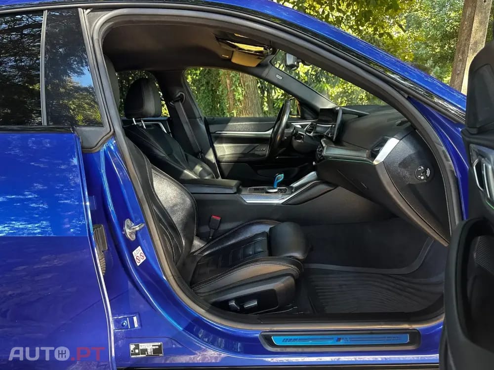 BMW i4 M50