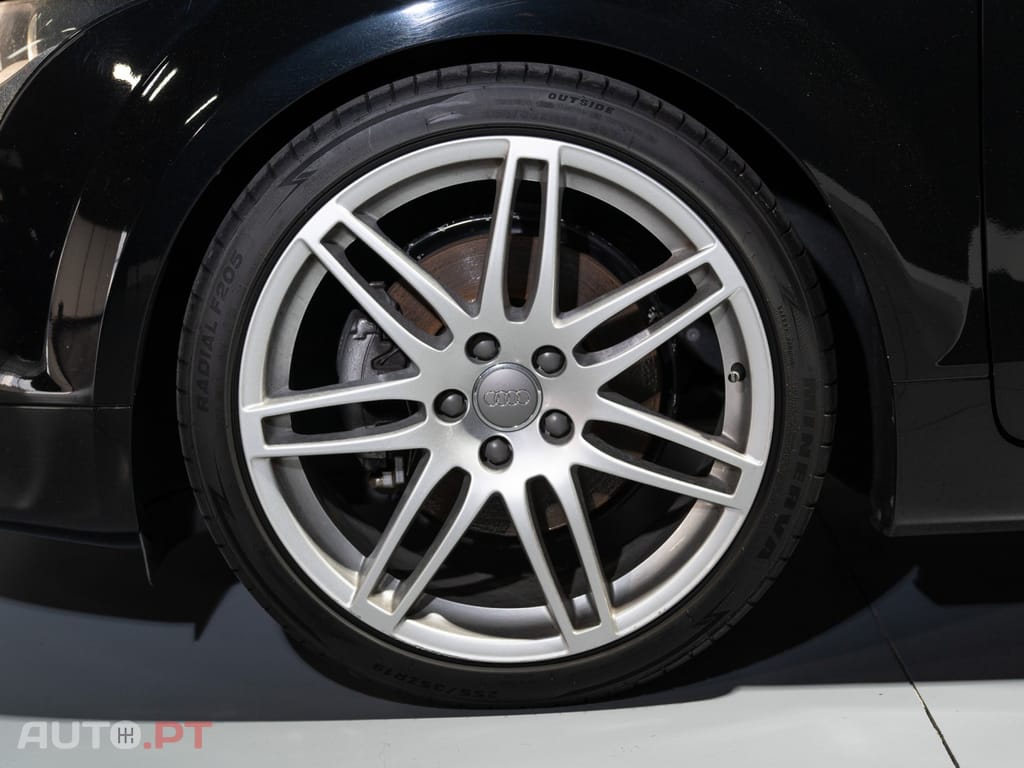 Audi TT 2.0 TFSI S-line