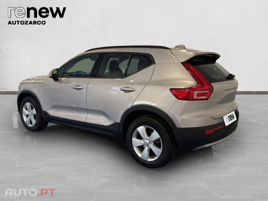 Volvo XC40 T2