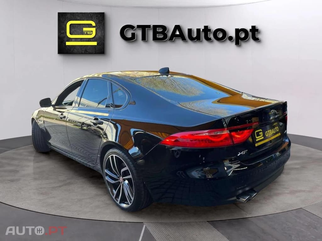 Jaguar XF 2.0d PRESTIGE
