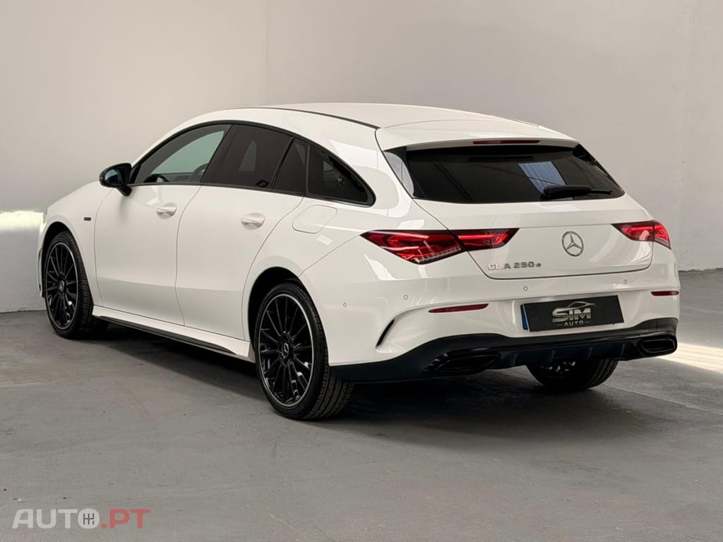 Mercedes-Benz CLA 250 e Shooting Brake AMG Line