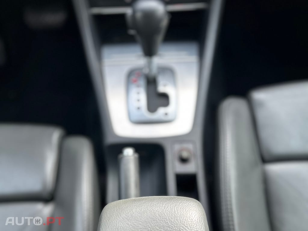 Audi A4 Avant 2.0 TDI S-LINE MULTI.