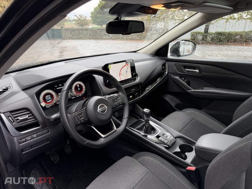 Nissan Qashqai 1.3 DIG-T N-Connecta J18