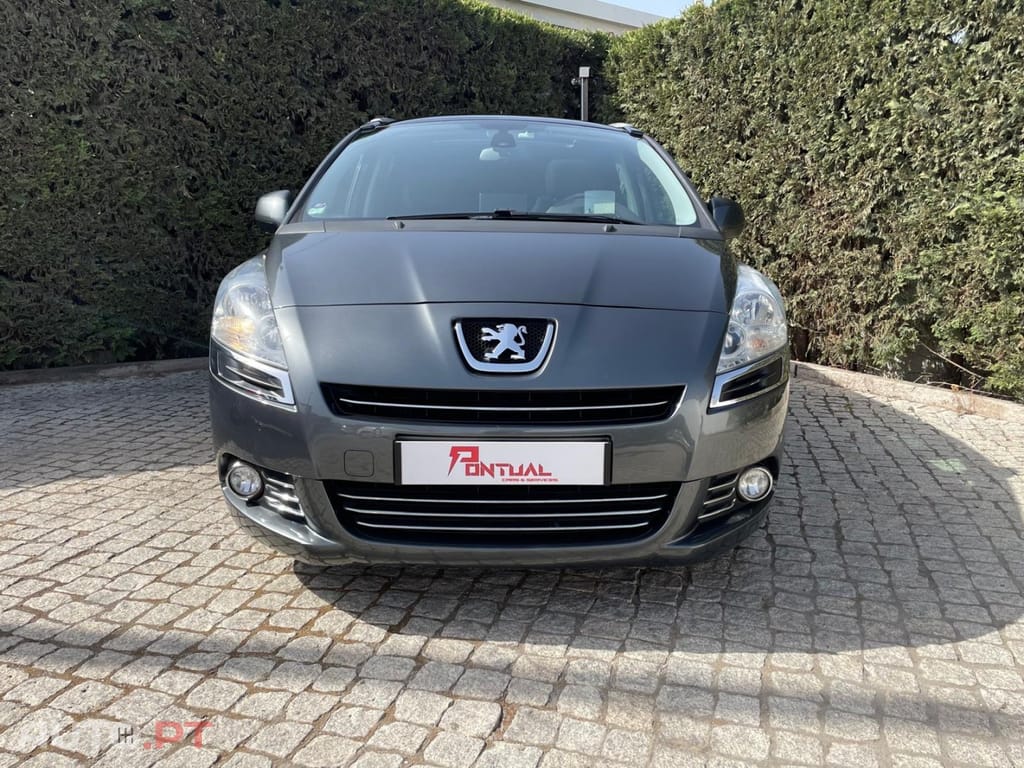 Peugeot 5008 1.6 E-HDi 7L Allure 2-Tronic