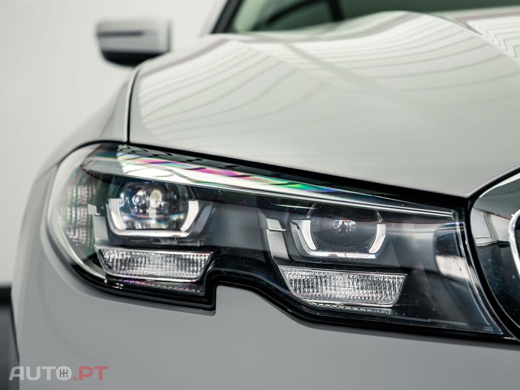 BMW 318 d Touring Auto