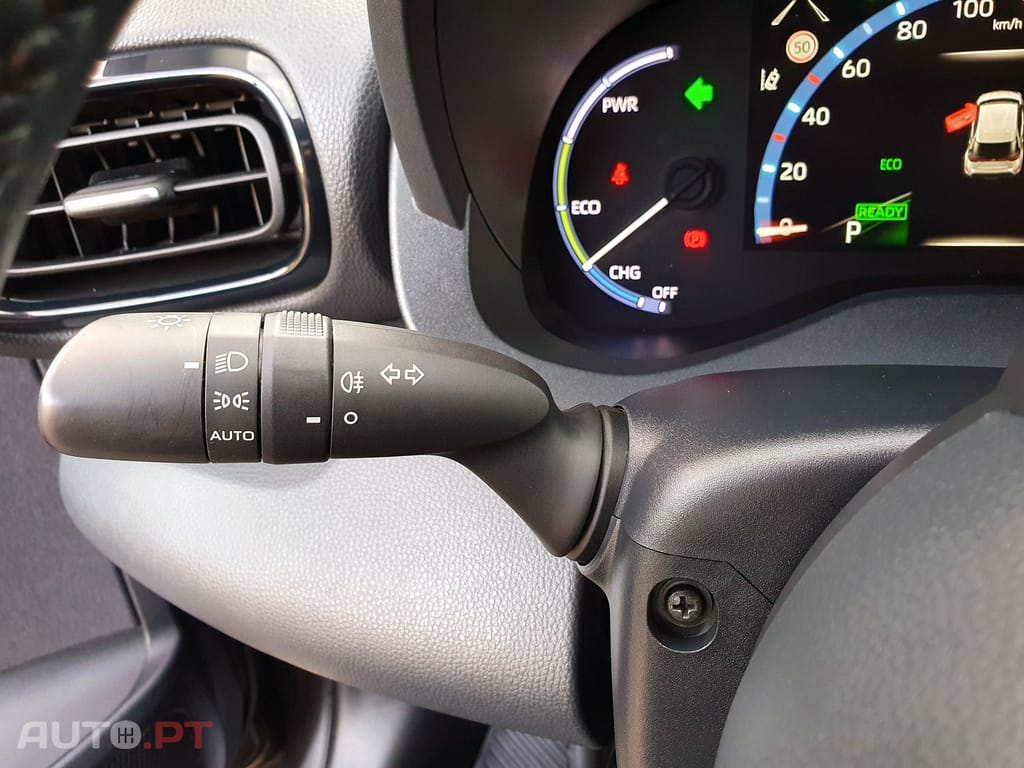 Toyota Yaris Cross 1.5 VVT-i Hybrid Dynamic Force Comfort Plus