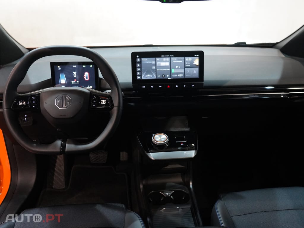 MG MG4 64 kWh Luxury