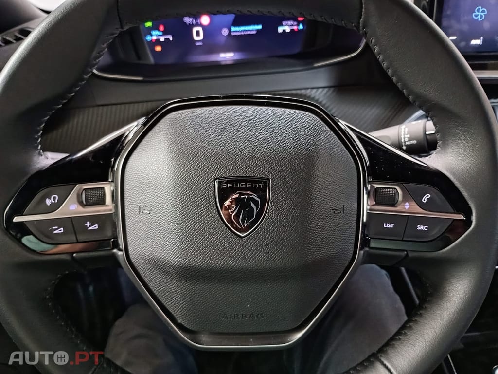 Peugeot 2008 1.2 PureTech Allure