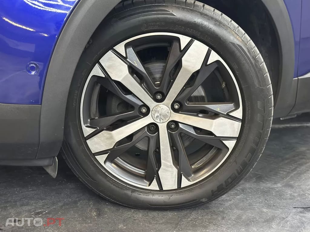 Peugeot 3008 1.5 BlueHDi Allure — fotografia 10